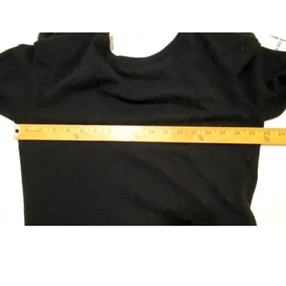 See by Chloe black sweater, tunic length woo/cashmerel blend sweater with flower - Picture 11 of 12